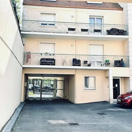 Apartment F2 Proche Orly/ Massy/ Paris Avec Parking